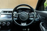 USED 2019 19 JAGUAR E-PACE 2.0 D240 R-Dynamic SE SUV 5dr Diesel Auto AWD Euro 6 (s/s) (240 ps) 14-way Electric Front Seats