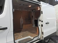 USED 2023 73 RENAULT TRAFIC 2.0 dCi Blue SL30 Advance Panel Van 5dr Diesel Manual L1 H1 Euro 6 (s/s) (130 ps) ONLY 61K FROM NEW A/C EURO 6