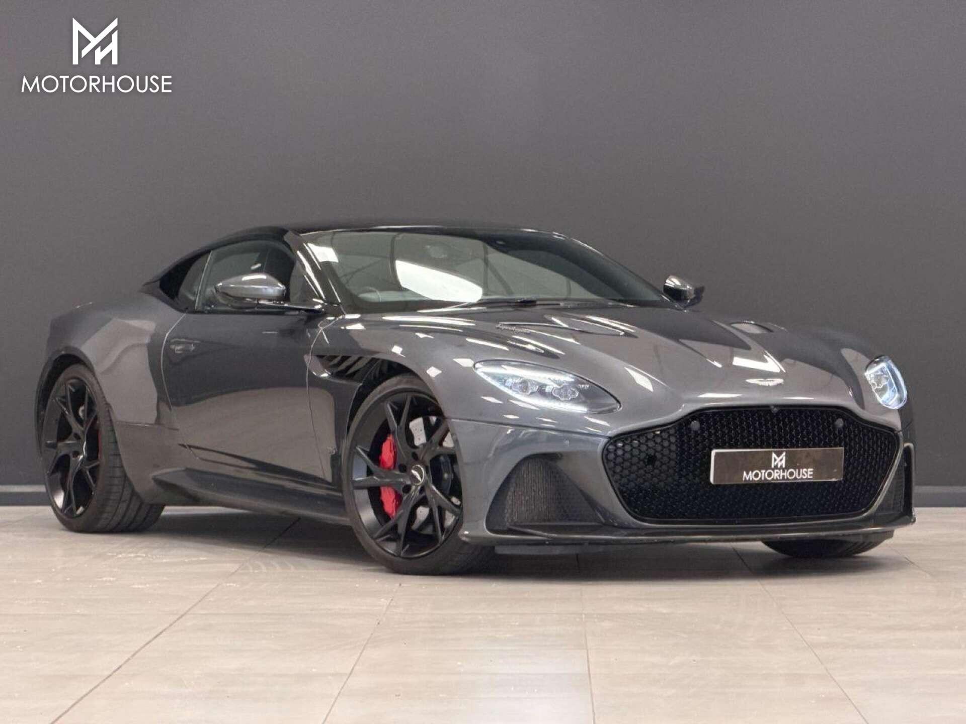 Aston Martin DBS 2019
