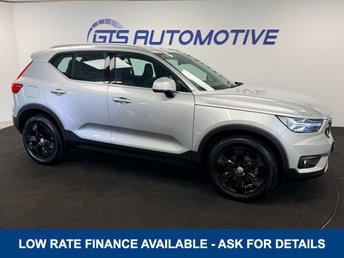 2019 VOLVO XC40
