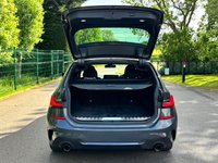 USED 2021 71 BMW 3 SERIES 2.0 330e 12kWh M Sport Pro Edition Touring 5dr Petrol Plug-in Hybrid Auto Euro 6 (s/s) (292 ps) DRAVIT GREY - GREAT HISTORY