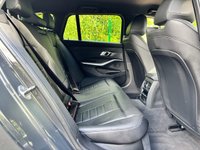 USED 2021 71 BMW 3 SERIES 2.0 330e 12kWh M Sport Pro Edition Touring 5dr Petrol Plug-in Hybrid Auto Euro 6 (s/s) (292 ps) DRAVIT GREY - GREAT HISTORY