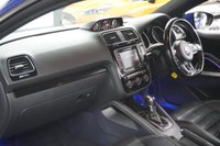 USED 2017 60 VOLKSWAGEN SCIROCCO 2.0 TDI BlueMotion Tech R-Line Hatchback 3dr Diesel DSG Euro 6 (s/s) (150 ps) 1 YEAR MOT! 2 KEYS! JUST SERVICED!