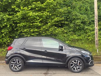 View our RENAULT CAPTUR