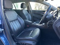 USED 2015 15 VAUXHALL INSIGNIA 2.0 CDTi BiTurbo Elite Nav Sports Tourer 5dr Diesel Auto Euro 5 (195 ps) Heated Seats + F/RSENSORS + AUTO