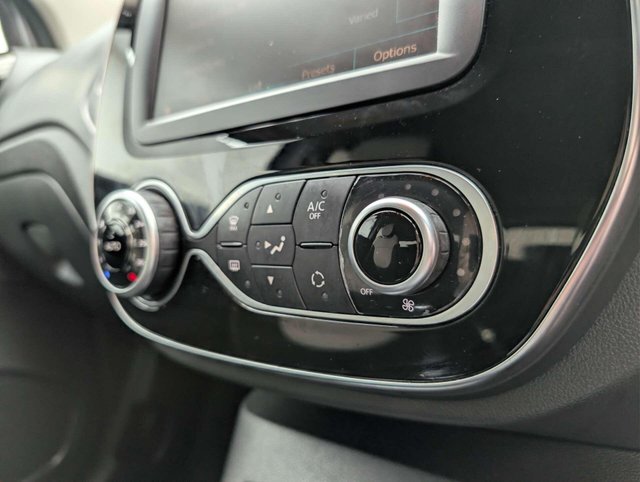 USED 2019 69 RENAULT CAPTUR 0.9 Captur Iconic TCe 5dr CLICK+COLLECT / HOME DELIVERY