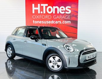 2022 MINI HATCH