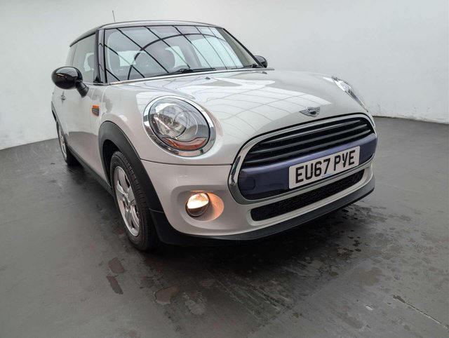 USED 2017 67 MINI HATCH 1.5 Cooper 3dr CLICK+COLLECT / HOME DELIVERY