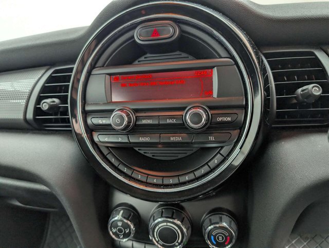 USED 2017 67 MINI HATCH 1.5 Cooper 3dr CLICK+COLLECT / HOME DELIVERY