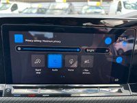 USED 2021 21 VOLKSWAGEN GOLF 1.5 eTSI MHEV R-Line Hatchback 5dr Petrol Hybrid DSG Euro 6 (s/s) (150 ps) FULL MAIN DEALER SERVICE HISTORY. PETROL-HYBRID.