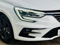 USED 2021 71 RENAULT MEGANE 1.5 Blue dCi Iconic Sport Tourer 5dr Diesel Manual Euro 6 (s/s) (115 ps) LEATHER+SAT NAV+SENSORS+ULEZ
