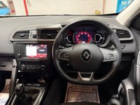USED 2018 68 RENAULT KADJAR 1.3 TCe Dynamique Nav SUV 5dr Petrol Manual Euro 6 (s/s) (160 ps) SAT NAV, BLUETOOTH & DAB RADIO
