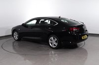 USED 2019 19 VAUXHALL INSIGNIA 1.6 Turbo D ecoTEC Tech Line Nav Grand Sport 5dr Diesel Manual Euro 6 (s/s) (110 ps) 2 OWNERS I 8 DOCUMENTED SERVICES