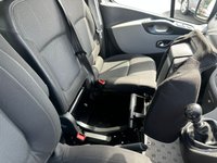 USED 2018 68 RENAULT TRAFIC 1.6 dCi 27 Sport Nav Minibus 5dr Diesel Manual SWB Euro 6 (9 Seat) (120 bhp) NO VAT JUST 48K SERVICE HISTORY !!!! LOVELY LOW MILES WITH SAT NAV A/C