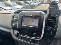 USED 2018 68 RENAULT TRAFIC 1.6 dCi 27 Sport Nav Minibus 5dr Diesel Manual SWB Euro 6 (9 Seat) (120 bhp) NO VAT JUST 48K SERVICE HISTORY !!!! LOVELY LOW MILES WITH SAT NAV A/C