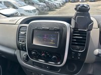 USED 2018 68 RENAULT TRAFIC 1.6 dCi 27 Sport Nav Minibus 5dr Diesel Manual SWB Euro 6 (9 Seat) (120 bhp) NO VAT JUST 48K SERVICE HISTORY !!!! LOVELY LOW MILES WITH SAT NAV A/C
