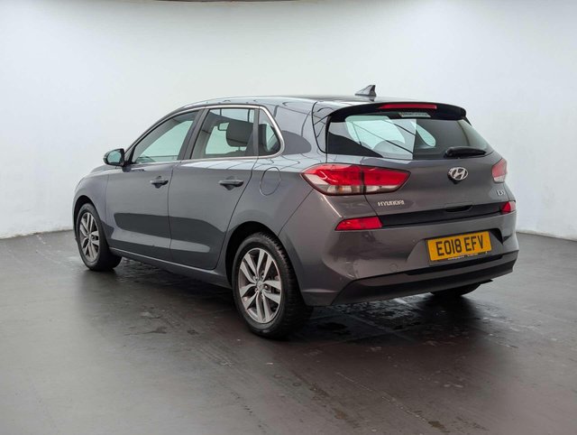 USED 2018 18 HYUNDAI I30 1.4 i30 SE Nav TGDi 5dr CLICK+COLLECT / HOME DELIVERY