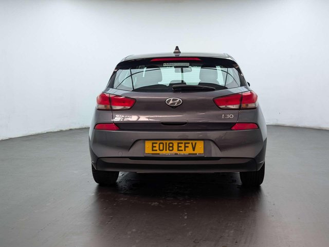 USED 2018 18 HYUNDAI I30 1.4 i30 SE Nav TGDi 5dr CLICK+COLLECT / HOME DELIVERY