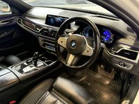 USED 2019 69 BMW 7 SERIES 3.0 745e 12kWh M Sport Saloon 4dr Petrol Plug-in Hybrid Auto Euro 6 (s/s) (394 ps) DRIVING ASSISTANCE+20" ALLOYS