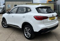 USED 2021 71 MG MG HS 1.5 T-GDI Excite SUV 5dr Petrol Manual Euro 6 (s/s) (162 ps) - APPLE CAR PLAY - SAT NAV - LEATHER - REVERSE CAMERA - P/SENSORS - CRUISE - 2 OWNERS