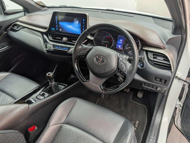 USED 2018 68 TOYOTA C-HR 1.2 C-HR Excel 5dr CLICK+COLLECT / HOME DELIVERY