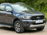 USED 2022 72 FORD RANGER 2.0 ECOBLUE WILDTRAK PICKUP DOUBLE CAB 4DR DIESEL AUTO 4WD EURO 6 (S/S) (213 PS) NAV NO VAT - 1 DIRECT COMPANY OWNER FROM NEW -  LOW MILEAGE - FULL FORD SERVICE HISTORY - JUST BEEN SERVICED - 2 KEYS - HPI CHECK ALL CLEAR - ULEZ / LEZ / CAZ COMPLIANT - STUNNING METALLIC GREY PAINTWORK - WILDTRACK BODY STYLING - SAT NAV - CAR PLAY - ANDRIOD AUTO - REVERSE CAMERA - LEATHERS INTERIOR - CRUISE CONTROL - BI XENON HEADLIGHTS - HYDROLIC LIFT - HEATED MIRRORS - FINANCE AVAILABLE - ZERO DEPOSIT OFFERS - ALL VANS/CARS WELCOME IN PART-EXCHANGE, ANY AGE, ANY MILEAGE, ANY CONDITION
