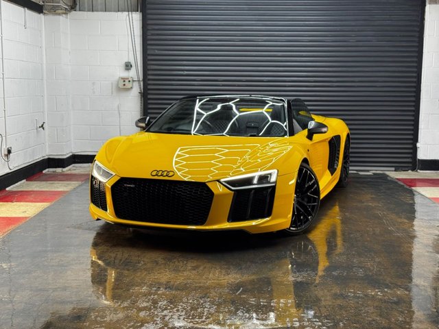 View our AUDI R8