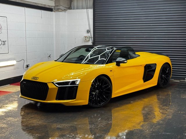 View our AUDI R8