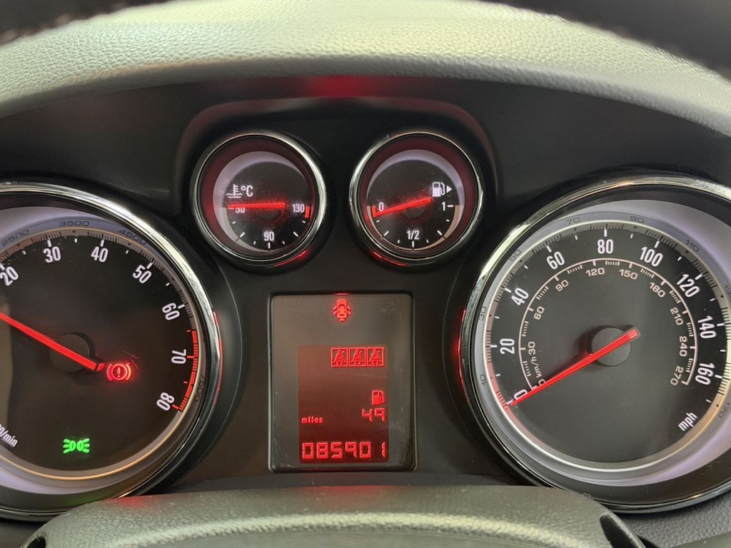 USED 2015 VAUXHALL MOKKA 1.4i Turbo SE SUV 5dr Petrol Manual 2WD Euro 6 (s/s) (140 ps) 
