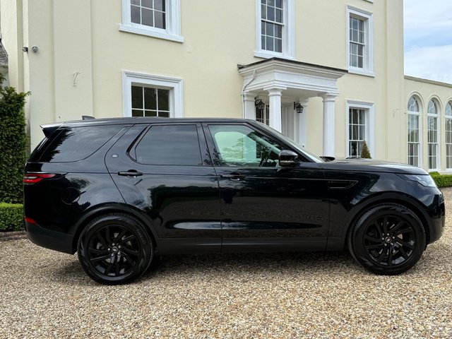 View our LAND ROVER DISCOVERY