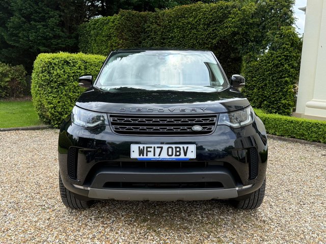 View our LAND ROVER DISCOVERY