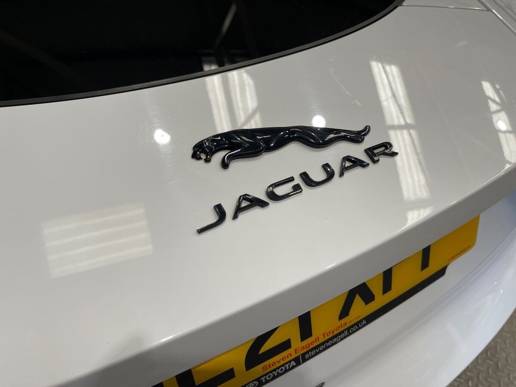 USED 2021 21 JAGUAR F-TYPE 2.0i R-Dynamic Coupe 2dr Petrol Auto Euro 6 (s/s) (300 ps) PANORAMIC GLASS ROOF