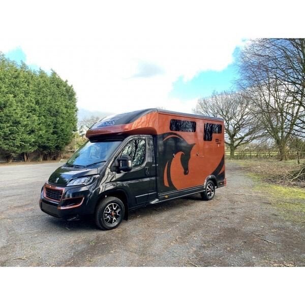 USED 2020 20 PEUGEOT BOXER 2.0 BlueHDi 335 Platform Cab 2dr Diesel Manual L3 Euro 6 (160 ps) 2 Stall FSH Very Low Miles Hi Spec