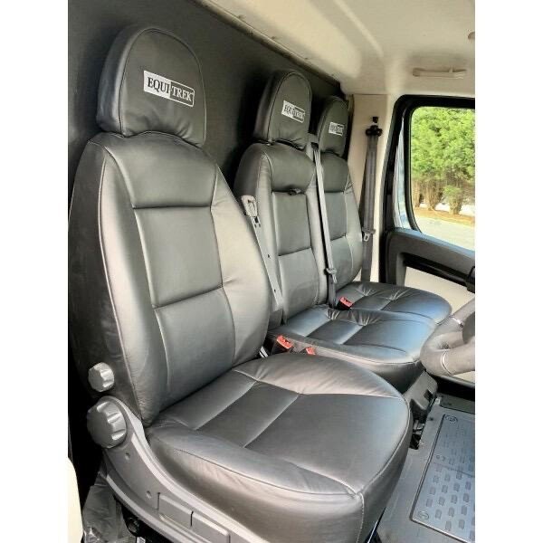 USED 2020 20 PEUGEOT BOXER 2.0 BlueHDi 335 Platform Cab 2dr Diesel Manual L3 Euro 6 (160 ps) 2 Stall FSH Very Low Miles Hi Spec