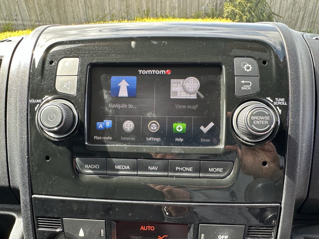 USED 2020 20 PEUGEOT BOXER 2.0 BlueHDi 335 Platform Cab 2dr Diesel Manual L3 Euro 6 (160 ps) 2 Stall FSH Very Low Miles Hi Spec