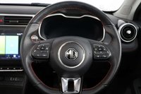 USED 2022 72 MG MG ZS 1.0 T-GDI Exclusive SUV 5dr Petrol Manual Euro 6 (111 ps) CAMERA, SUN ROOF, FSH MD