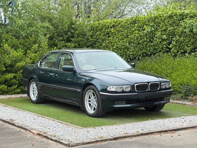 View our BMW 7 Series 2.8 728i Saloon 4dr Petrol Automatic (267 g/km, 193 bhp)