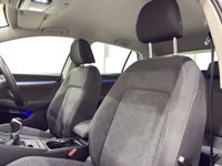 USED 2022 22 VOLKSWAGEN GOLF 1.0 TSI Life Hatchback 5dr Petrol Manual Euro 6 (s/s) (110 ps) 1own/DigiDash/AppleCP/Sensors
