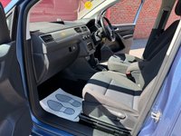 USED 2016 16 VOLKSWAGEN CADDY MAXI LIFE 2.0 TDI BlueMotion Tech MPV 5dr Diesel DSG Euro 6 (s/s) (102 ps) Wheelchair Access Vehicle WAV