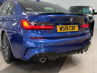 USED 2019 19 BMW 3 SERIES 2.0 320i M Sport Saloon 4dr Petrol Auto Euro 6 (s/s) (184 ps) STUNNING 320I + APPLE CAR PLAY + ESTORIL BLUE + LOVELY HISTORY!