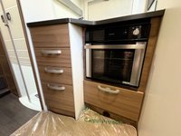 USED 2019 19 ADRIA CORAL 670 SL AXESS 4 Belt - 3 Berth - End Fixed Singles Over Storage 