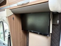 USED 2019 19 ADRIA CORAL 670 SL AXESS 4 Belt - 3 Berth - End Fixed Singles Over Storage 
