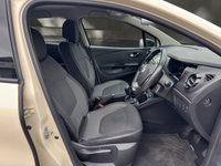 USED 2016 66 RENAULT CAPTUR 0.9 TCe ENERGY Dynamique Nav SUV 5dr Petrol Manual Euro 6 (s/s) (90 ps) &pound;200 TO SECURE DELIVERY AVAILABLE!