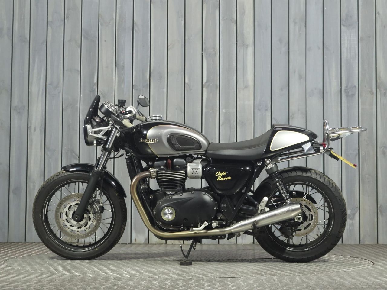 TRIUMPH STREET CUP