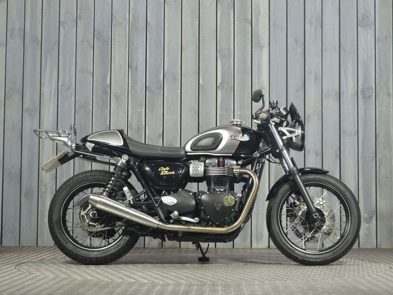 TRIUMPH STREET CUP