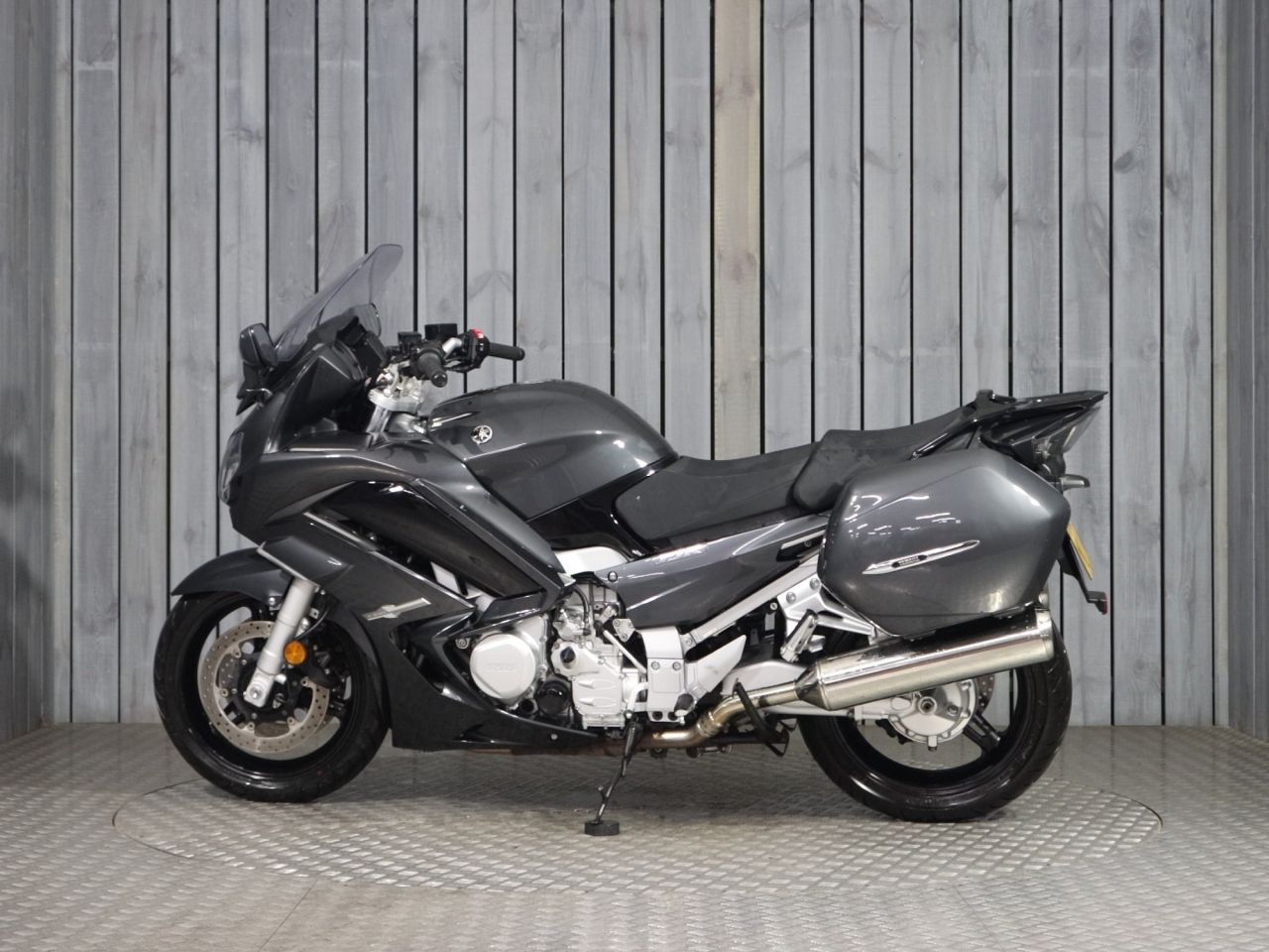 YAMAHA FJR1300