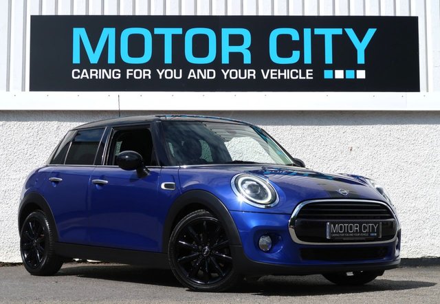 2018 18 MINI HATCH 1.5 Cooper D Hatchback 5dr Diesel Steptronic Euro 6 (s/s) (116 ps) HUGE SPEC AUTOMATIC MINI