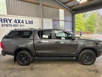 USED 2026 26 TOYOTA HI-LUX 2.8 D-4D-h Invincible X Pickup 4dr Diesel Hybrid Auto 4WD Euro 6 (204 ps) 10 YEAR TOYOTA WARRANTY