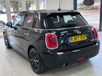 USED 2017 67 MINI HATCH 1.5 Cooper Hatchback 5dr Petrol Auto Euro 6 (s/s) (136 ps) 