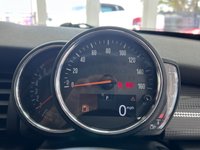 USED 2017 67 MINI HATCH 1.5 Cooper Hatchback 5dr Petrol Auto Euro 6 (s/s) (136 ps) 